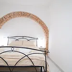 Domus Domina Διαμέρισμα Οριστάνο
